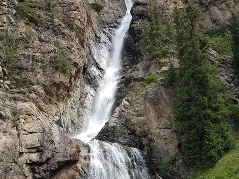 Bear Waterfall