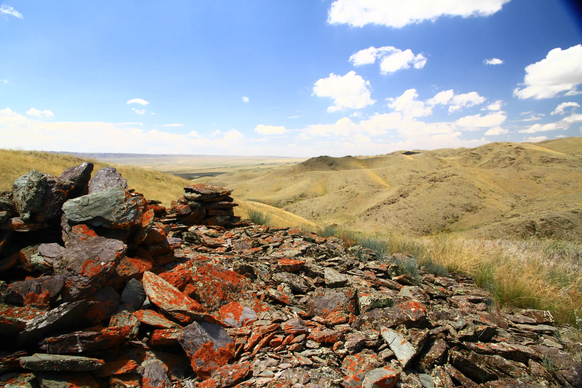 The rocky slopes of Tanbaly