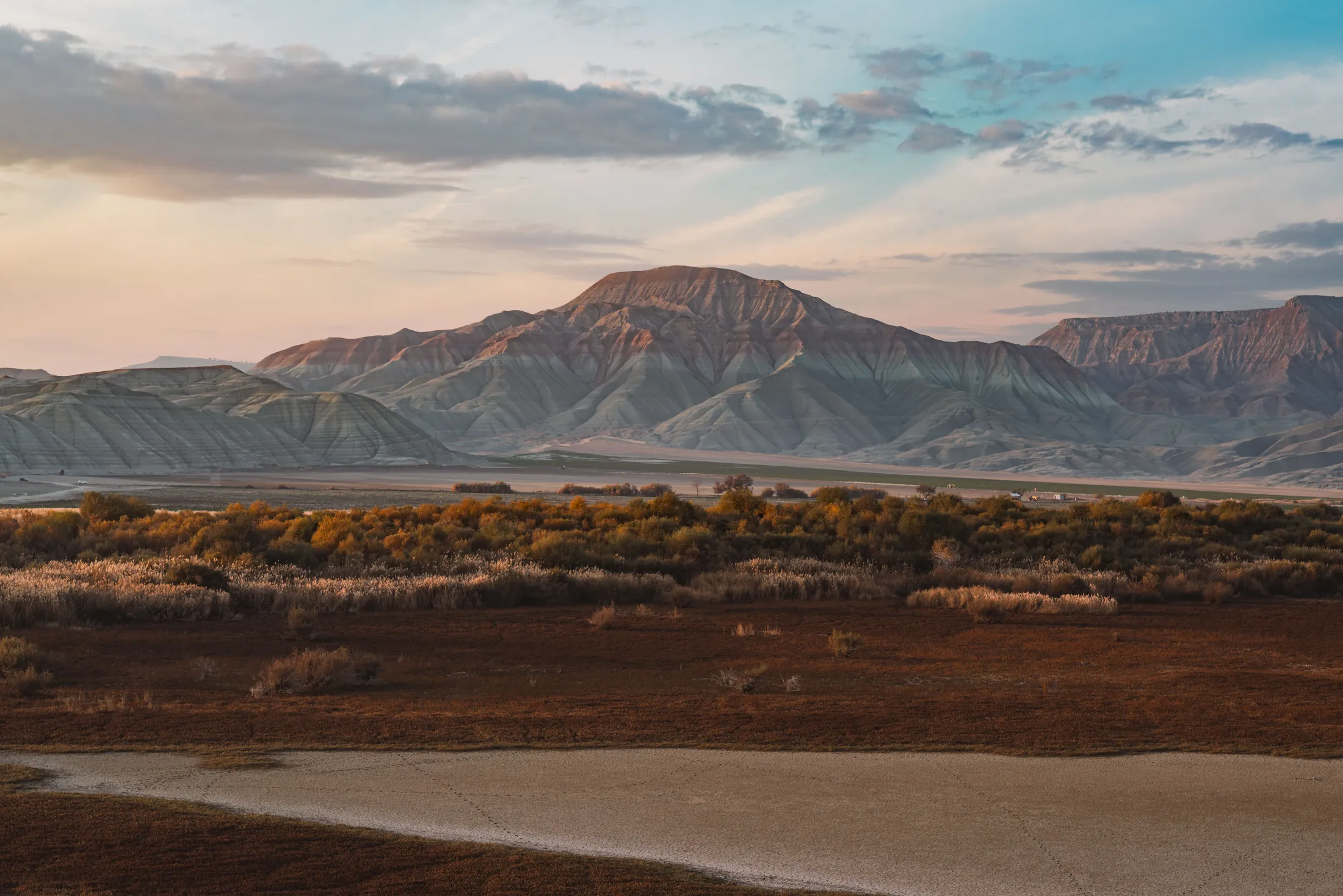Altyn-Emel National Park