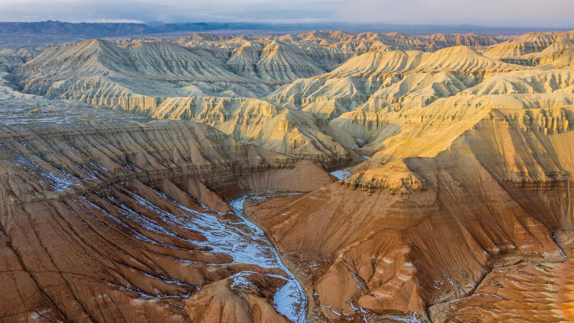 Altyn-Emel National Park