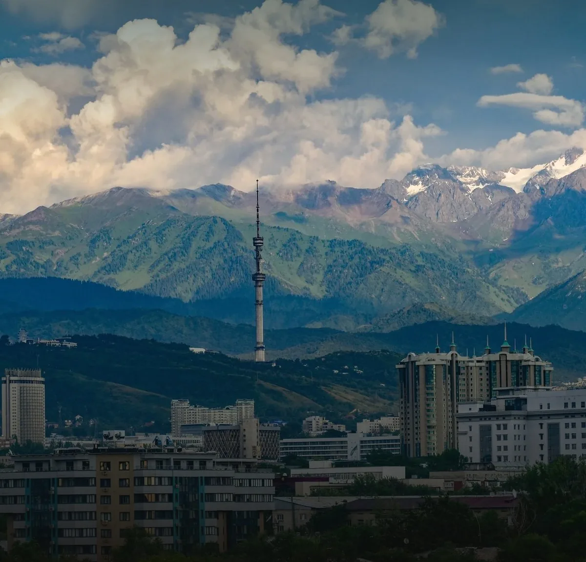 Almaty and the Kok Tobe TV tower below the mountains